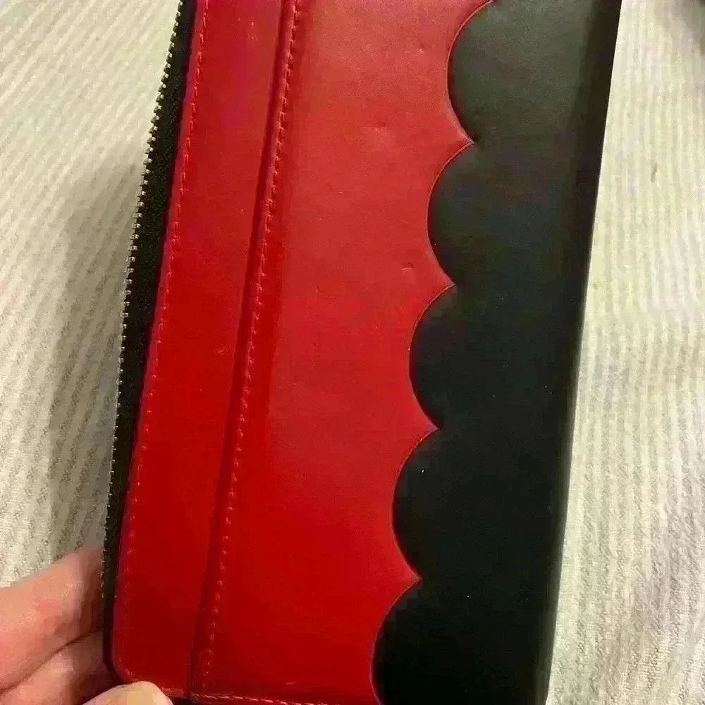 Kate Spade Wallet - Picture 5 of 5